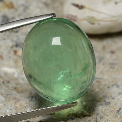 20.63ct Natürlicher Erdiges Grün Fluorit, Oval, Transparent