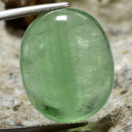 27.33ct Natürlicher hellgrün Fluorit, Oval, Transparent