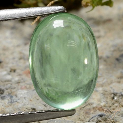 3.56ct Natürlicher Mittelgrün Fluorit, Oval, Transparent