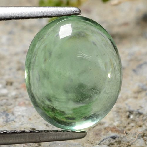 4.47ct Natürlicher Erdiges Grün Fluorit, Oval, Transparent