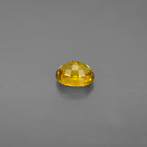 0,73 ctw natürlicher gelber Grossular-Granat, Oval Schliff, VVS-VS