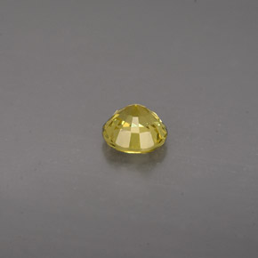 0,61 ctw natürlicher gelber Grossular-Granat, Rundschliff, VS