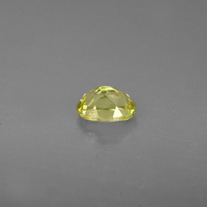 0,71 ctw natürlicher grüner Grossular-Granat, Oval Schliff, VVS-VS