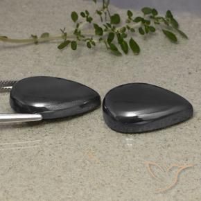 72.67 ct natürliche Schwarz-Grau Hematit-Edelsteine, Birnenform, Lichtundurchlässig