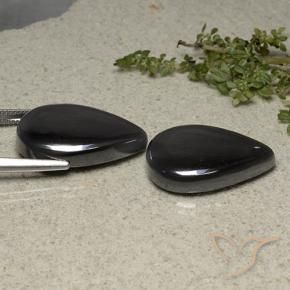 66.54 ct natürliche Schwarz-Grau Hematit-Edelsteine, Birnenform, Lichtundurchlässig