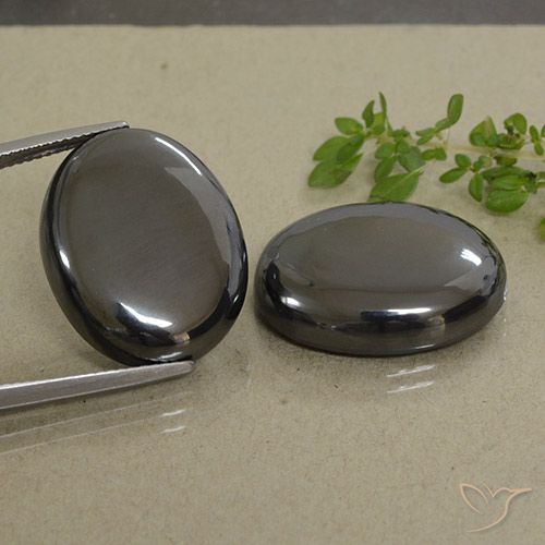 66.71ctw Natürlicher Schwarz-Grau Hematit, Oval, Lichtundurchlässig