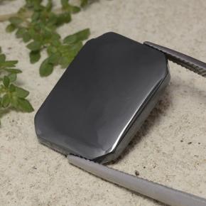 9,17 ctw natürlicher Schwarz-Grau Hematit, Smaragdschliff, Lichtundurchlässig