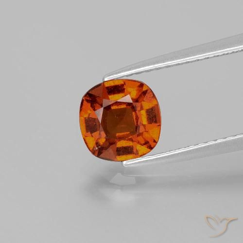 1.54ct Natürlicher rötlich-orange Hessonit-Granat, Kissen, VS