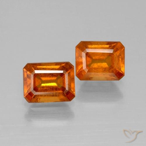 2.28ctw Natürlicher Mittelorange Hessonit-Granat, Smaragdschliff, VS