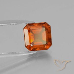 9,17 ctw natürlicher Mitteldunkles Orange Hessonit-Granat, Oktagonschliff, VS-SI