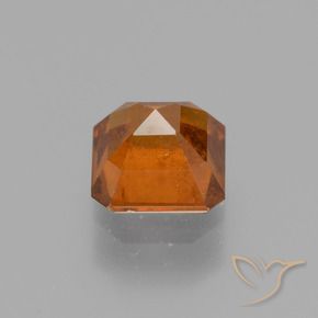 9,17 ctw natürlicher Mittelorange Hessonit-Granat, Oktagonschliff, VS