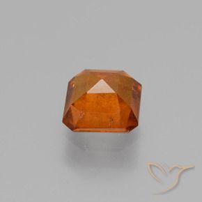 9,17 ctw natürlicher Mittelorange Hessonit-Granat, Oktagonschliff, VS-SI