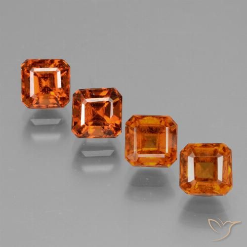 3.91ctw Natürlicher Dunkelorange Hessonit-Granat, Smaragdschliff, VS