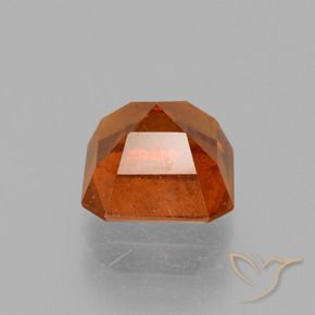 9,17 ctw natürlicher Amber Orange Hessonit-Granat, Oktagonschliff, VS