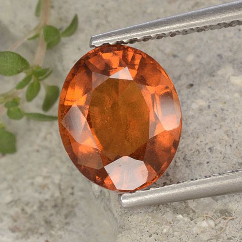 2.40ct Natürlicher Mittelorange Hessonit-Granat, Oval, VS