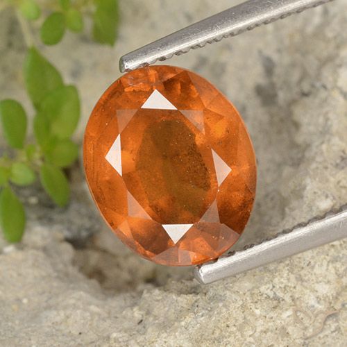 2.69ct Natürlicher Mittelorange Hessonit-Granat, Oval, VS-SI