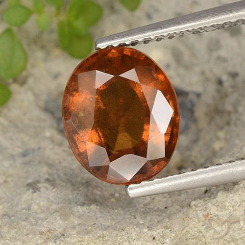 2.74ct Natürlicher Mitteldunkles Orange Hessonit-Granat, Oval, VS-SI