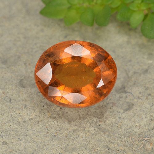 2.09ct Natürlicher Mittelorange Hessonit-Granat, Oval, VS-SI