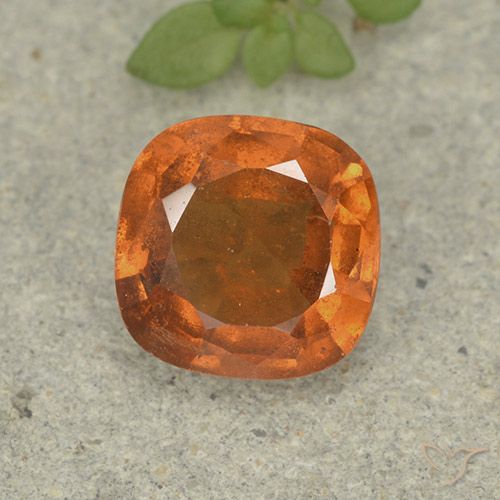 1.60ct Natürlicher Mittelorange Hessonit-Granat, Kissen, VS-SI