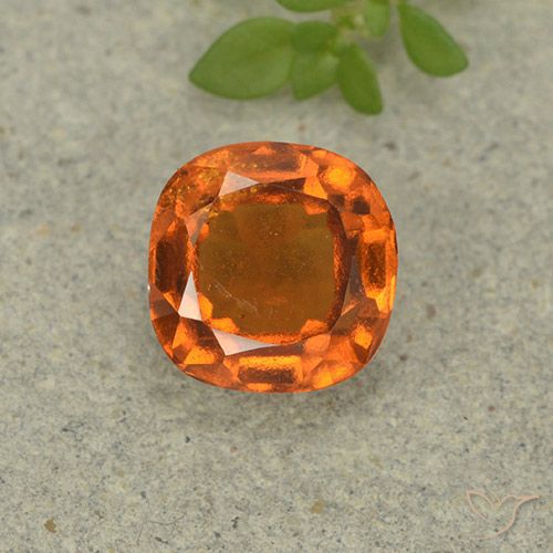 1.80ct Natürlicher Mittelorange Hessonit-Granat, Kissen, VS