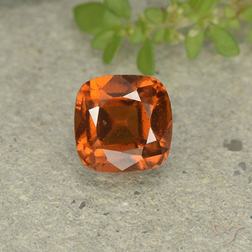 1.90ct Natürlicher tieforange Hessonit-Granat, Kissen, VVS-VS