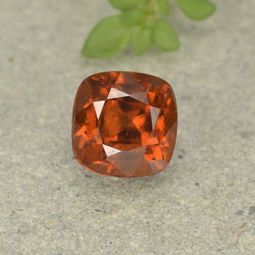 1.83ct Natürlicher rötlich-orange Hessonit-Granat, Kissen, VS