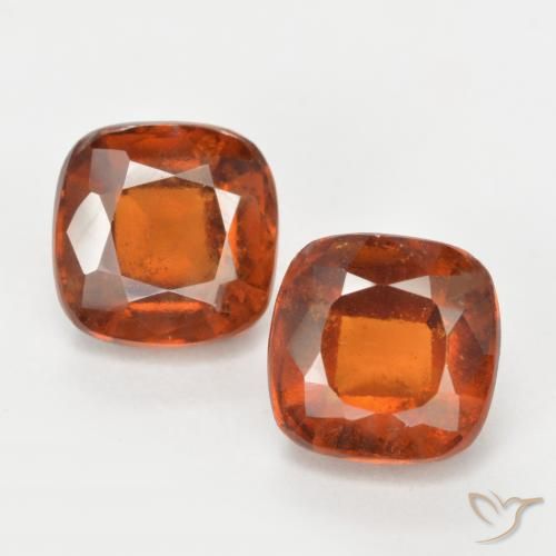 4.62ctw Natürlicher Mittelorange Hessonit-Granat, Kissen, VS-SI