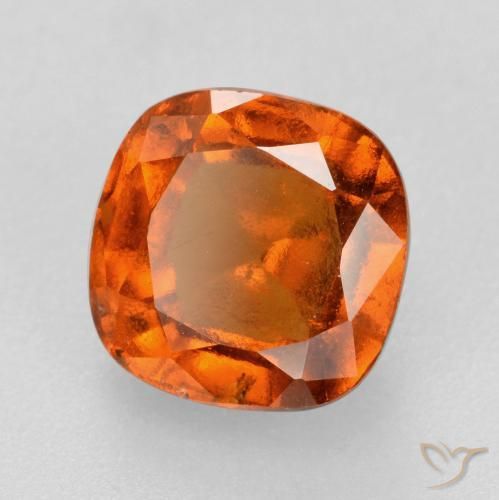 9,17 ctw natürlicher Feuerorange Hessonit-Granat, Kissen, VS-SI