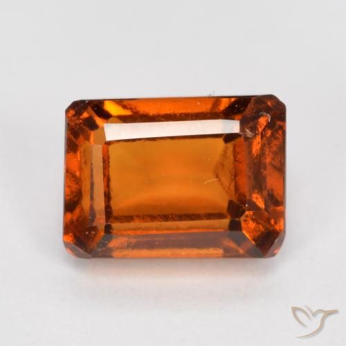 1.62ct Natürlicher rötlich-orange Hessonit-Granat, Smaragdschliff, VS