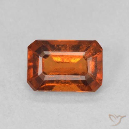 0.90ct Natürlicher tieforange Hessonit-Granat, Smaragdschliff, VS