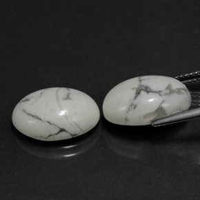 11,35 ctw natürlicher weißer Howlit, Oval Schliff, Lichtundurchlässig