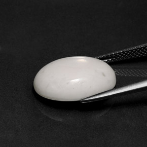 8,38 ctw natürlicher weißer Howlit, Oval Schliff, Lichtundurchlässig