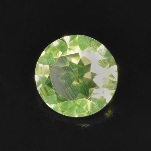 0,12 ctw natürlicher grüner Hyalitopal, Rundschliff, Transparent