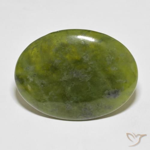39.43ct Natürlicher Warmes Grün Idokras, Oval, Lichtundurchlässig
