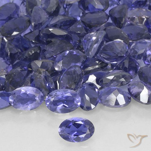 0.40ct Natürlicher Silberblau Iolith, Oval, VS