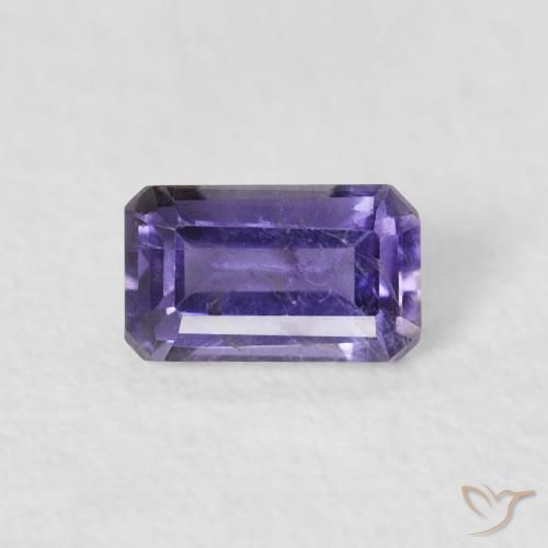 0.29ct Natürlicher tiefviolett Iolith, Smaragdschliff, VS