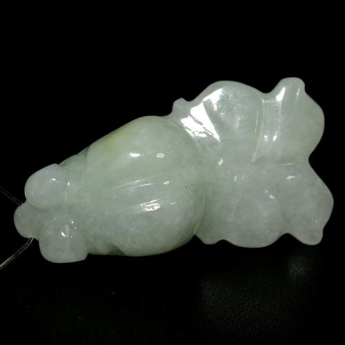 21,11 ctw natürlicher grüner Jade, Fantasieschliff, Lichtdurchlässig