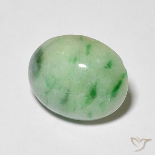 9,17 ctw natürlicher Warmes Grün Jade, Oval, Lichtundurchlässig