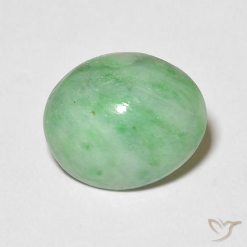 3.88ct Natürlicher Warmes Grün Jade, Oval, Lichtundurchlässig