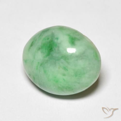 9,17 ctw natürlicher Mittelgrün Jade, Oval, Lichtundurchlässig