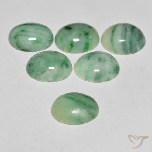 9,17 ctw natürlicher Mittelgrün Jade, Oval, Lichtundurchlässig