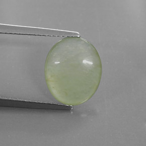 3,20 ctw natürlicher grüner Jadeit, Transparent, Transparent / Lichtdurchlässig