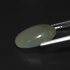 5,09 ctw natürlicher grüner Jadeit, Oval Schliff, Lichtdurchlässig