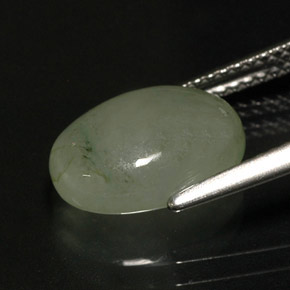 4,22 ctw natürlicher grüner Jadeit, Transparent, Transparent / Lichtdurchlässig