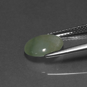 2,90 ctw natürlicher grüner Jadeit, Transparent, Transparent / Lichtdurchlässig