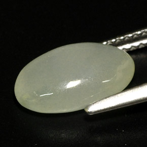 3,33 ctw natürlicher grüner Jadeit, Transparent, Transparent / Lichtdurchlässig