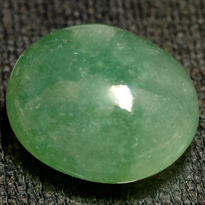 10,49 ctw natürlicher grüner Jadeit, Transparent, Transparent / Lichtdurchlässig