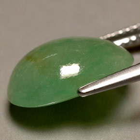 6,22 ctw natürlicher grüner Jadeit, Oval Schliff, Lichtdurchlässig
