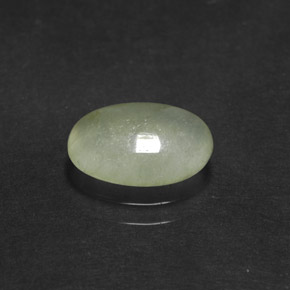 1,87 ctw natürlicher grüner Jadeit, Transparent, Transparent / Lichtdurchlässig