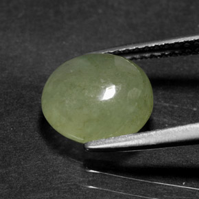 3,60 ctw natürlicher grüner Jadeit, Transparent, Transparent / Lichtdurchlässig